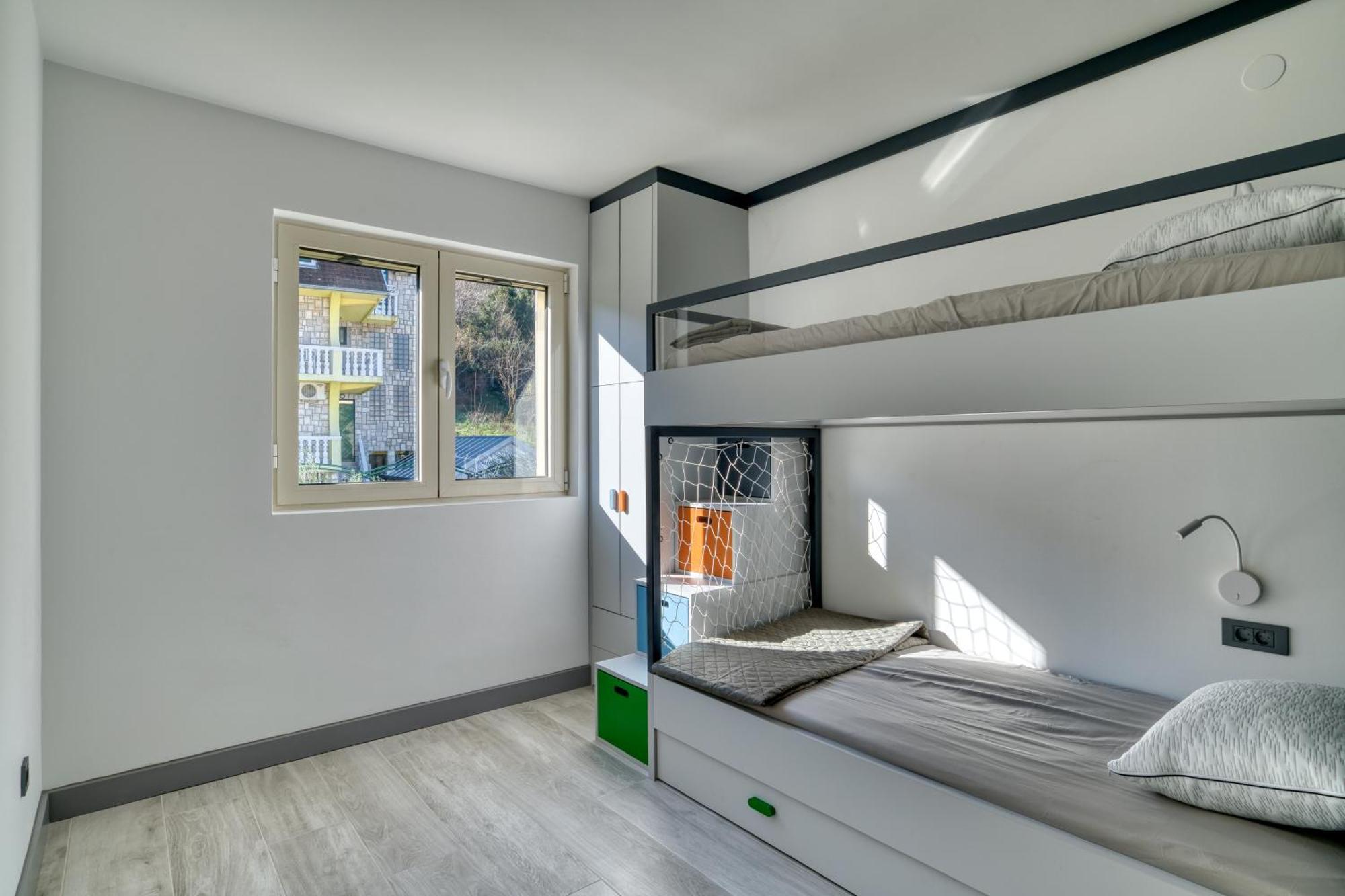 Luxurious 3-Bedroom Apartment By Mn Property Kotor Exterior foto